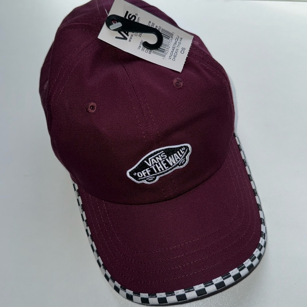 Vans Checkin this hat | Burgundy w/ checkerboard detailing Size OS